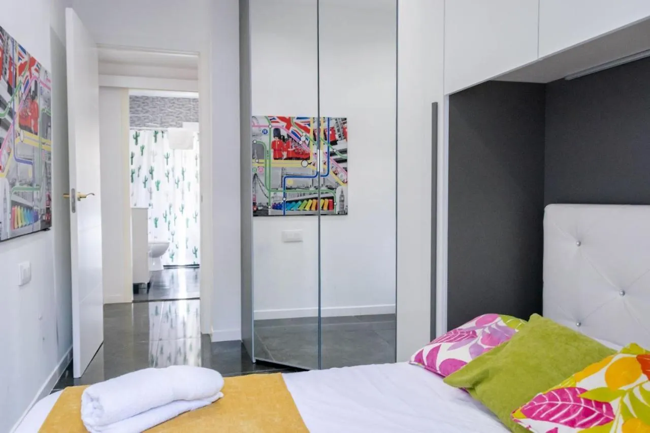 Villa 5 Playa A 2 Minutos Castelldefels Holiday home